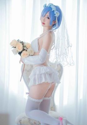 成都欧美美女_超清免费在线播放